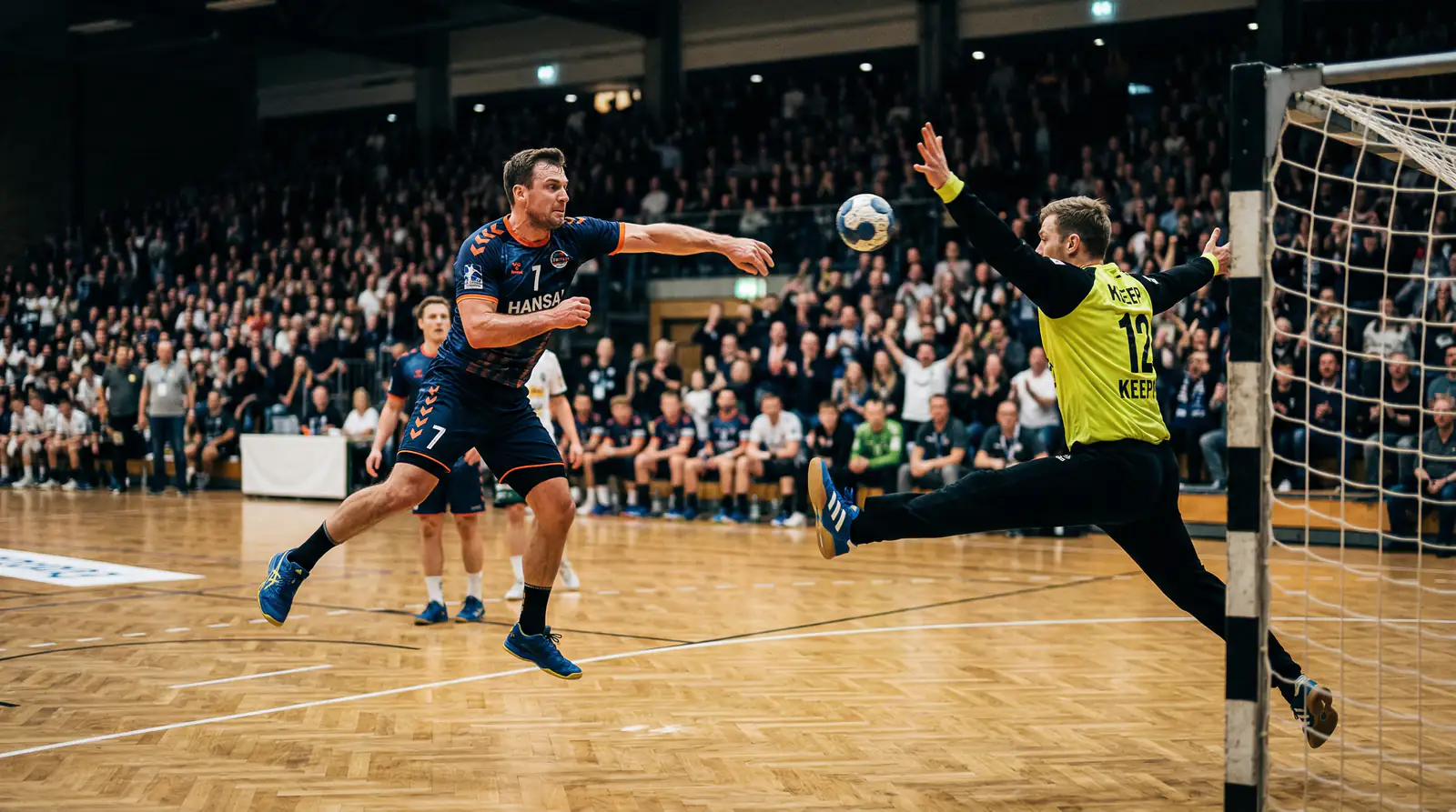 Handballspieler beim Wurf auf das Tor während eines Bundesliga-Spiels